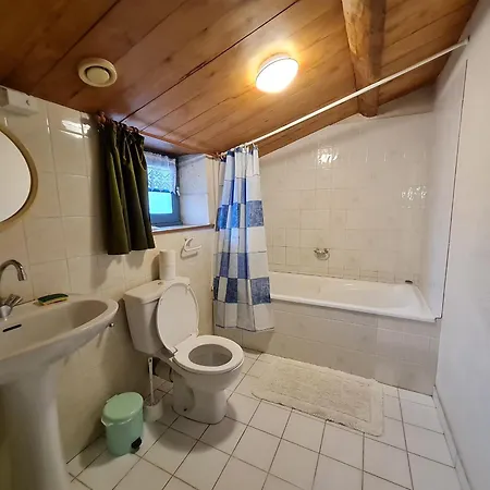 Maison De Charme Avec Wifi Au Cœur Du Marais Poitevin, Jardin Clos, Barque Et Vélos, 4 - Fr-1-426-146 * Benet